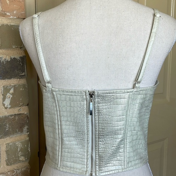 SAY WHAT Boned Bustier Corset Faux Leather Croc Print Pearly White Size Medium - Picture 3 of 13